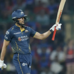 Shubman Gill Height in Feet
