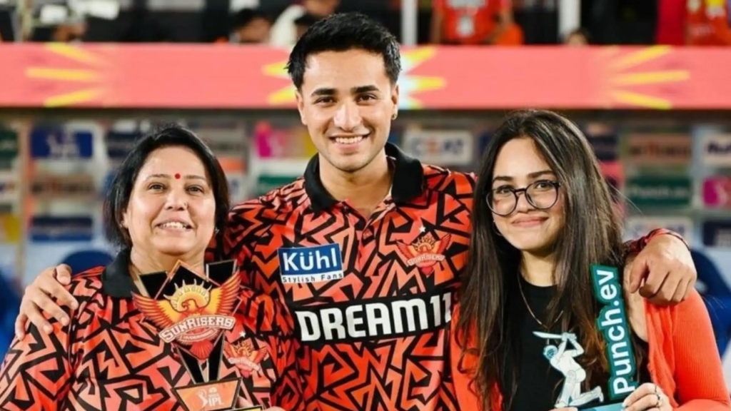 Abhishek Sharma Sister Name